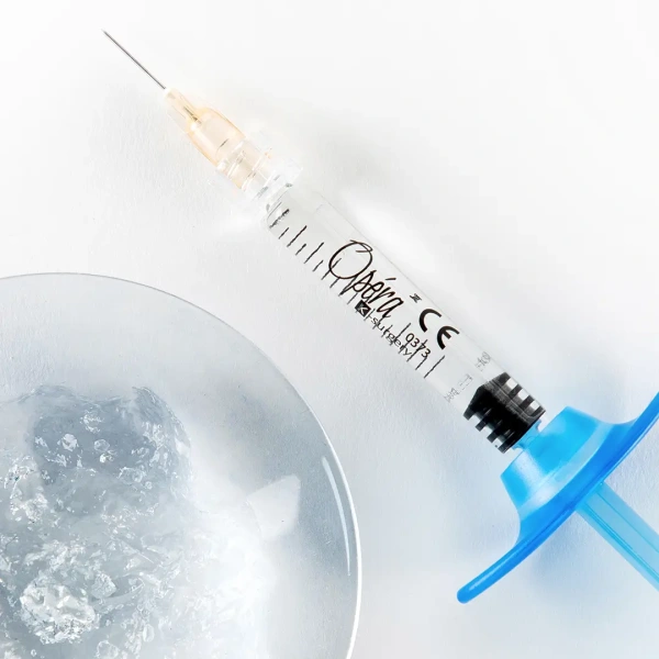 Opéra III Intradermální gel na bázi kyseliny hyaluronové 1 ml/ 24 mg | Výplně – detailní foto